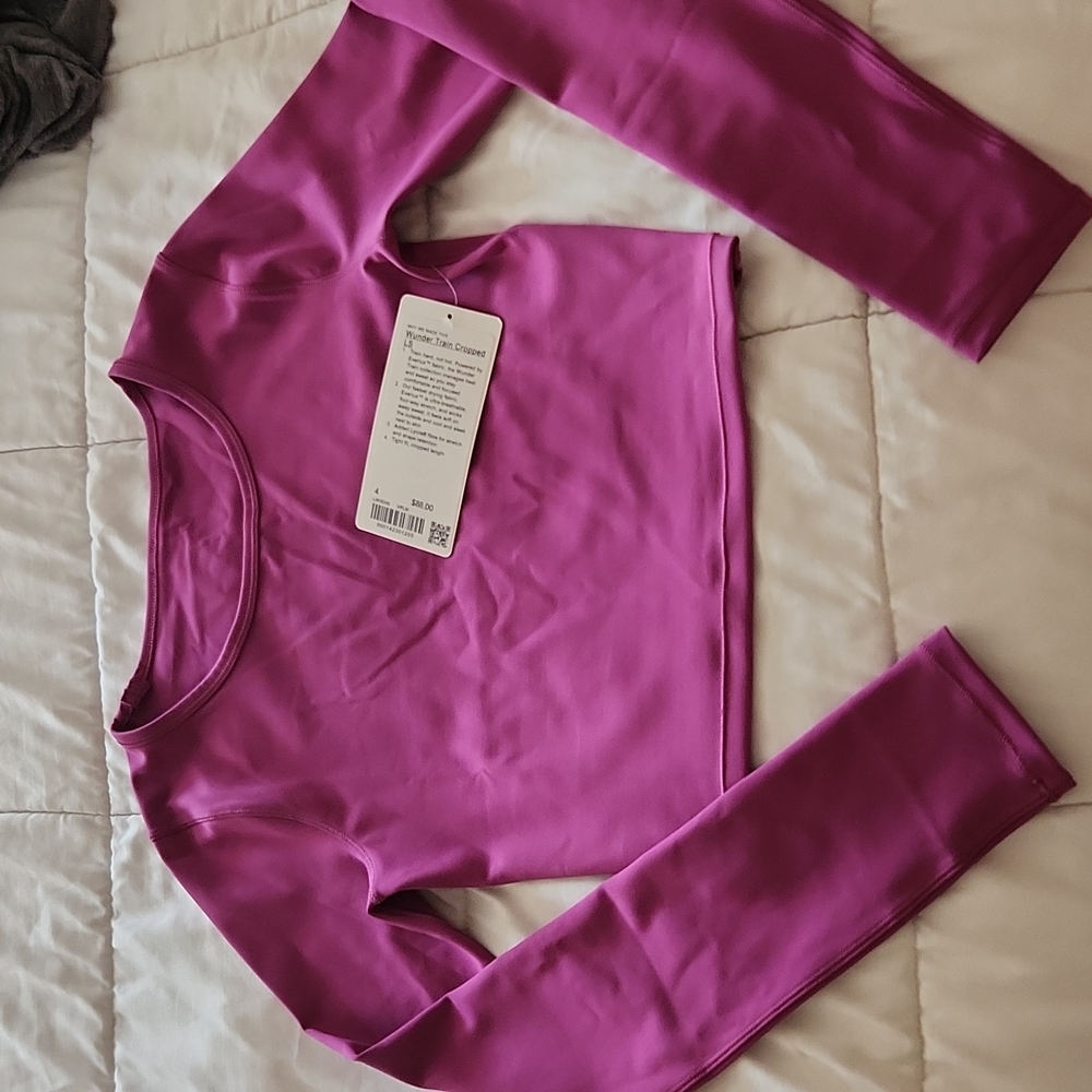 Lululemon Wunder Train Cropped LS